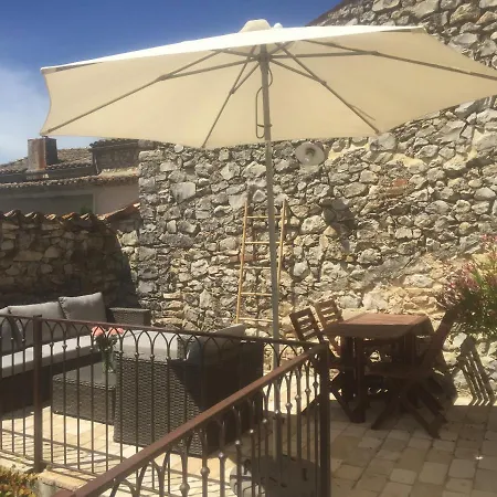 Les Terrasses De 3* Vallerargues